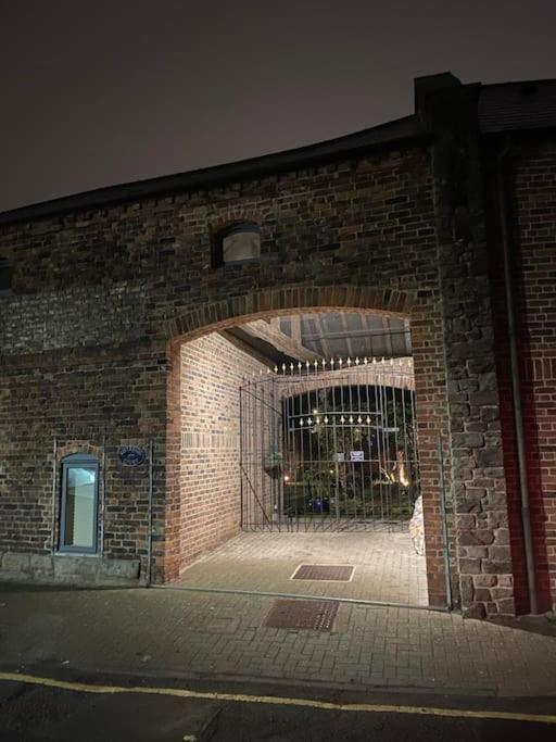 فيلا The Old Sack Warehouse هيريفورد المظهر الخارجي الصورة